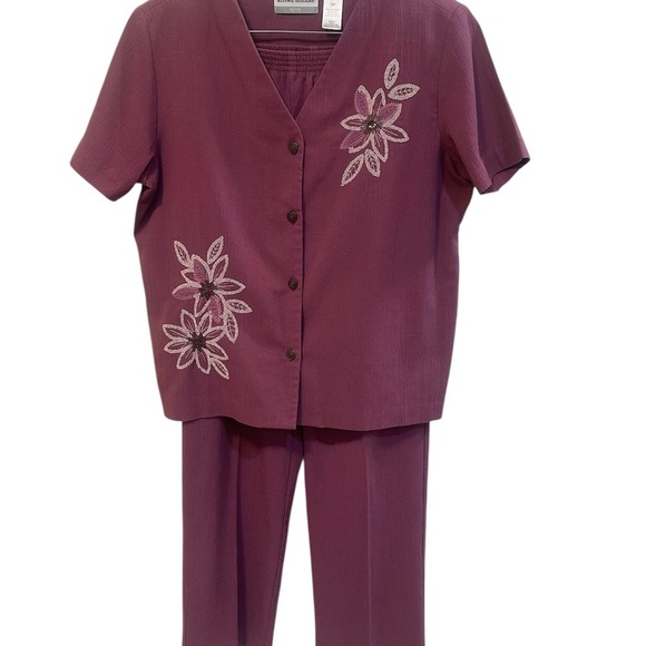 Alfred Dunner VTG 2PC Petite Pant Set Embroidered Floral Blouse & Pants Size 12P - Picture 5 of 17